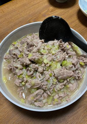 ネギ豚炒め　ご飯盛り過ぎ注意！-レシピのメイン写真