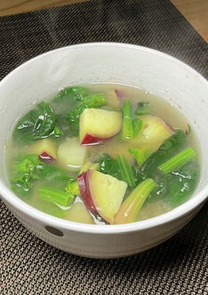 冬限定の縮みほうれん草＋Wいも味噌汁-レシピのメイン写真