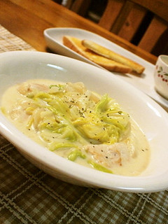 *新キャベツと鶏ムネ肉のクリーム煮*-レシピのメイン写真