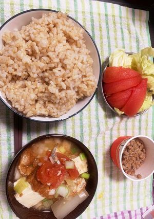 味噌汁withトマトの朝定食-レシピのメイン写真