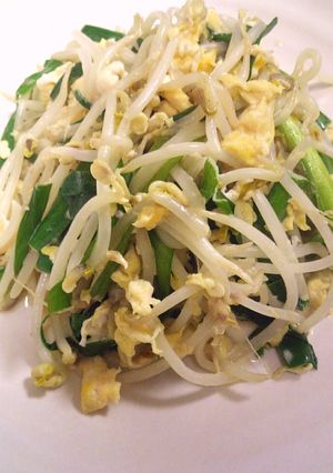 もやし✿ニラ✿卵の✿マヨ✿ポン✿炒め-レシピのメイン写真