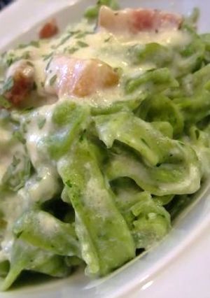 ほうれん草の手打ちパスタ　クリームソース-レシピのメイン写真