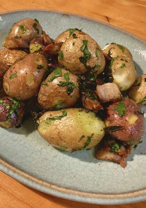 ベビーポテトまるごと炒め-レシピのメイン写真