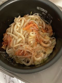 煮込み風キムチうどん-レシピのメイン写真