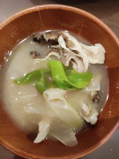 舞茸と長ねぎの味噌汁-レシピのメイン写真