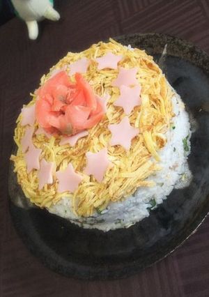 ひな祭りにも☆お寿司ケーキ-レシピのメイン写真