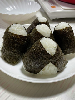 おにぎりの海苔の巻き方-レシピのメイン写真