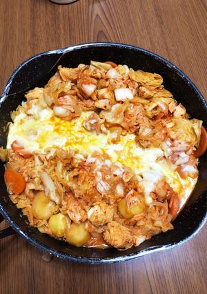 キムチ入りチーズタッカルビとポックンパ-レシピのメイン写真