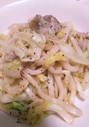 キャベツ大量消費、塩焼きうどん-レシピのメイン写真