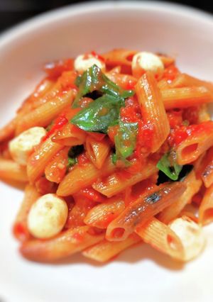 話題のオコゲパスタ！暗殺者のペンネ-レシピのメイン写真