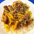 思いがけず飯にぶっかけたたくわさ豚バラ