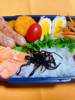 時短お弁当盛り付け記録 おにぎり風 飯-レシピのメイン写真