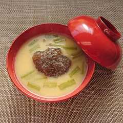 รูปของ 若ごぼうの味噌汁