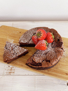 定番チョコケーキ♪ガトーショコラ-レシピのメイン写真