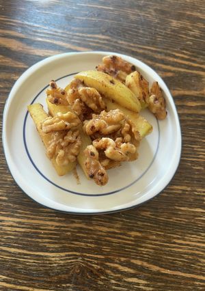りんごとくるみの味噌和え-レシピのメイン写真