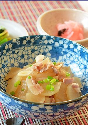大根６㎝で、にんにく入り薄切り豚バラ大根-レシピのメイン写真