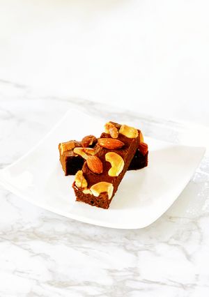 華やかナッツブラウニー ୨୧ᵕ̤ᴗᵕ̤)-レシピのメイン写真
