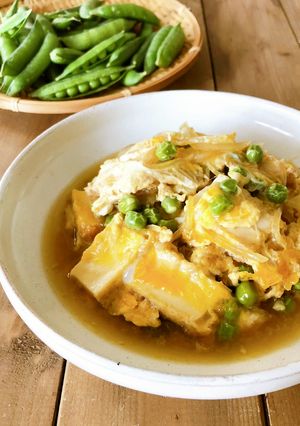 簡単♪えんどう豆と厚揚げの玉子とじ-レシピのメイン写真