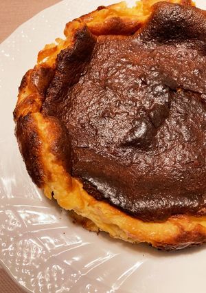 混ぜるだけ。本場バスクチーズケーキ-レシピのメイン写真