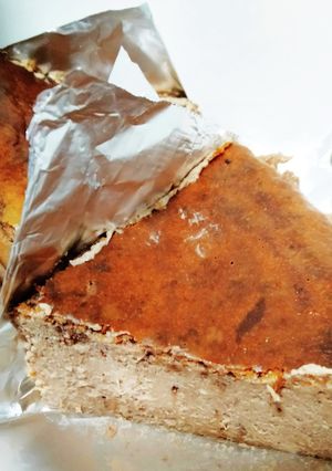 ココアバスクチーズケーキ［バレンタインに-レシピのメイン写真