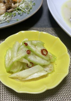 セロリ嫌いも好きになる！セロリの浅漬け-レシピのメイン写真