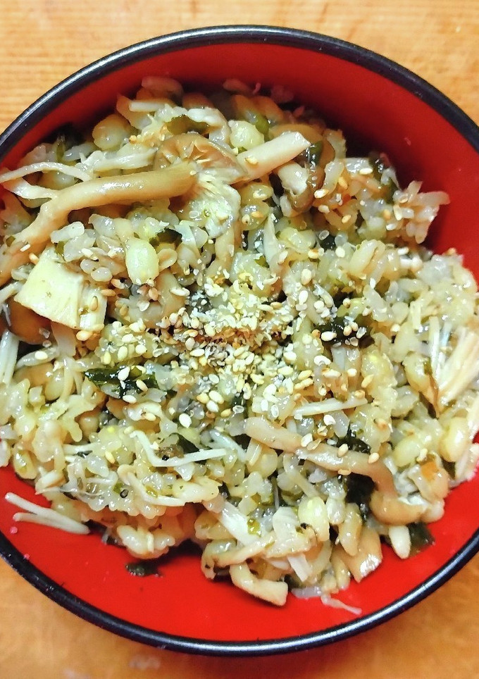 簡単！ワカメと きのこの 炊き込みご飯❁-レシピのメイン写真