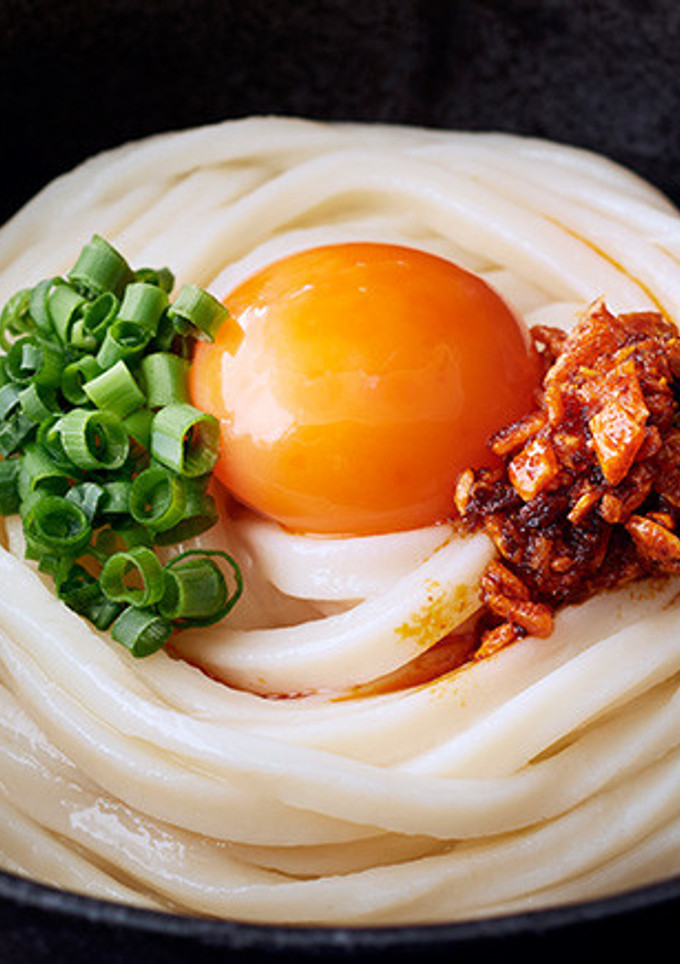 程良い辛さと食感がクセになる！釜玉うどん-レシピのメイン写真
