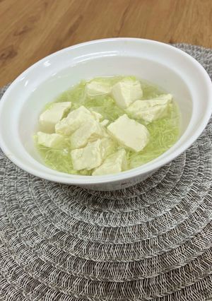 レンジで簡単!キャベツと豆腐の中華スープ-レシピのメイン写真