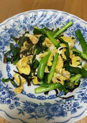 あっと言う間に！塩昆布でフワフワニラ玉-レシピのメイン写真