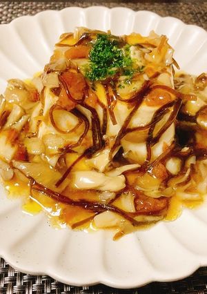 お豆腐の舞茸&梅塩昆布オイル餡かけ-レシピのメイン写真