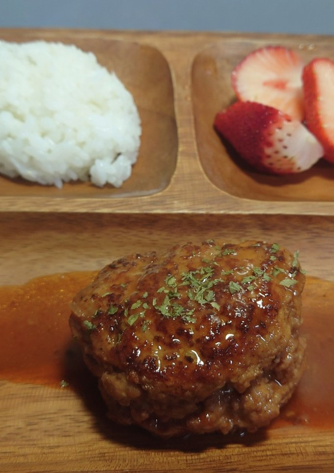 煮込みハンバーグ記録用-レシピのメイン写真