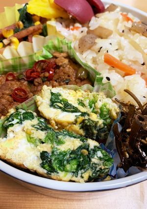 鶏ガラスープ味のほうれん草玉子焼き-レシピのメイン写真
