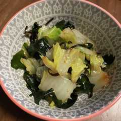 รูปของ 白菜とワカメの塩昆布和え