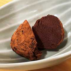 รูปของ 生クリーム不使用！豆腐のトリュフ