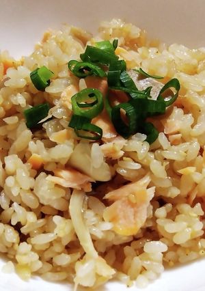 銀鮭と舞茸の炊き込みご飯-レシピのメイン写真