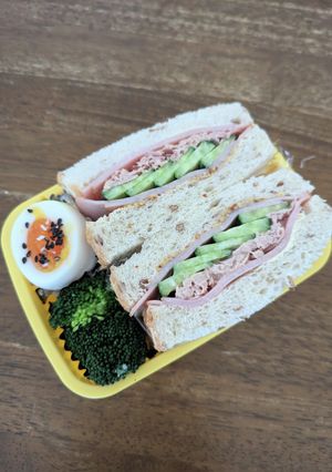 JK☆ツナハムきゅうりのサンドイッチ♪-レシピのメイン写真