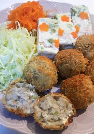 蕗の薹とクリームチーズの海老芋コロッケ-レシピのメイン写真