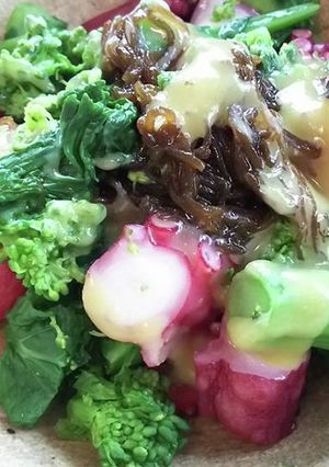 5分副菜♪もずくとタコ菜花の辛子みそ和え-レシピのメイン写真