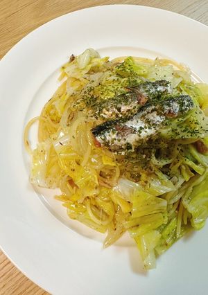春キャベツとアンチョビのペペロンチーノ-レシピのメイン写真
