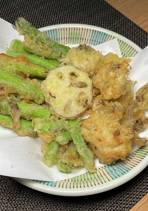 アスパラ＋ハナビラ＋舞茸（オリーブ油）-レシピのメイン写真