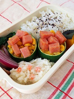 ズッキーニスパム詰め【野菜肉詰めドリラー-レシピのメイン写真