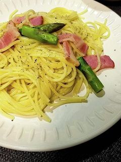 ベーコンとアスパラガスの牛乳パスタ-レシピのメイン写真