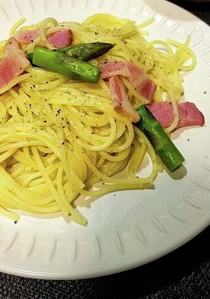 ベーコンとアスパラガスの牛乳パスタ-レシピのメイン写真