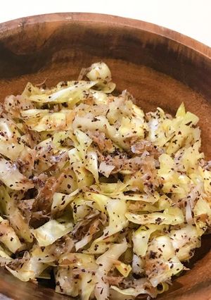 だしがら活用♪キャベツのゆかり和え-レシピのメイン写真