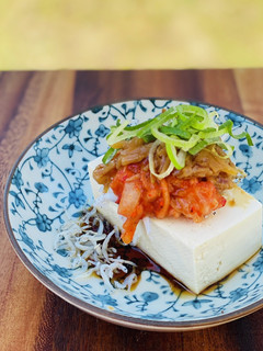 しらすとキムチとなめ茸の冷奴。-レシピのメイン写真