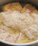 【 豚肉と白菜のとろろ白だし黒胡椒鍋 】
