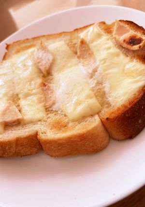 酒粕とチーズのトースト-レシピのメイン写真