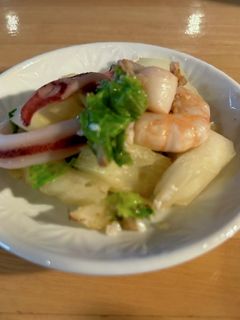 セロリとシーフードミックスの塩麹炒め-レシピのメイン写真