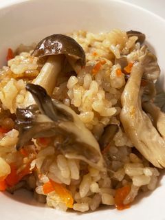 きのことツナの旨味たっぷり炊き込みご飯-レシピのメイン写真
