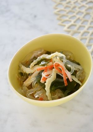 セロリと海藻のところてんサラダ-レシピのメイン写真